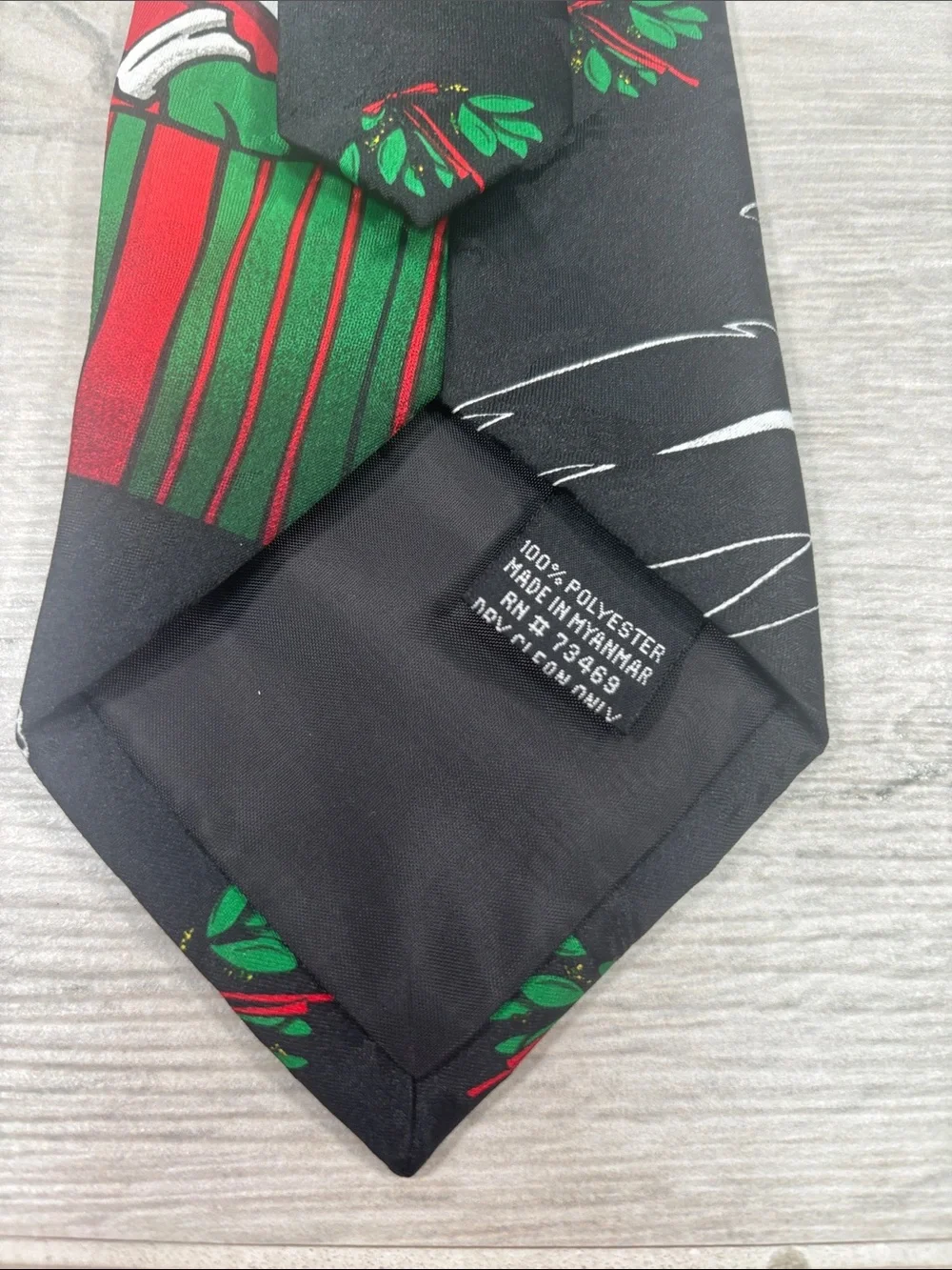 LOT OF 2 Vintage 90s Looney Tunes Neckties Taz Pepe Le Pew Christmas